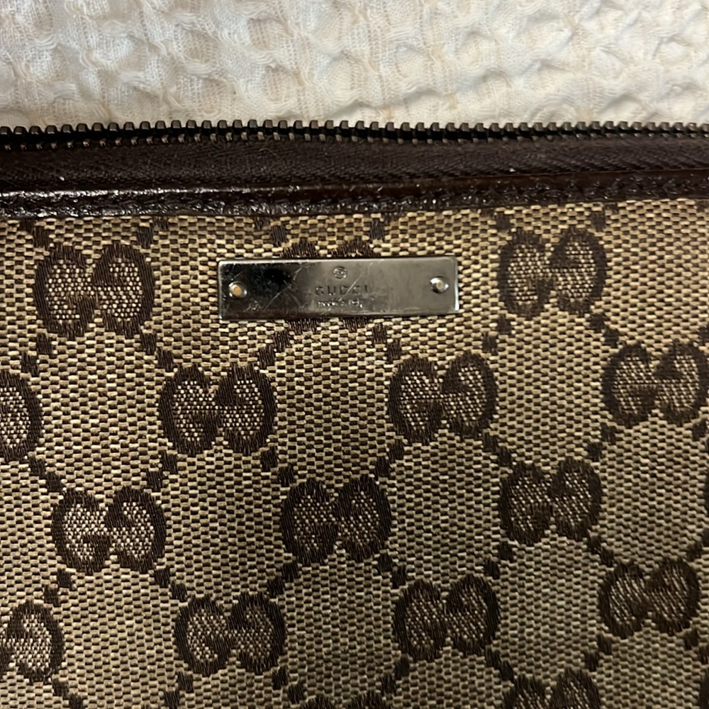 Gucci Wallet - Picture 2 of 3